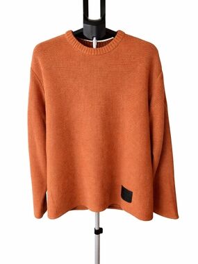 Harley-Davidson Sweater Mens Large Orange Knit Crewneck Made in Japan.